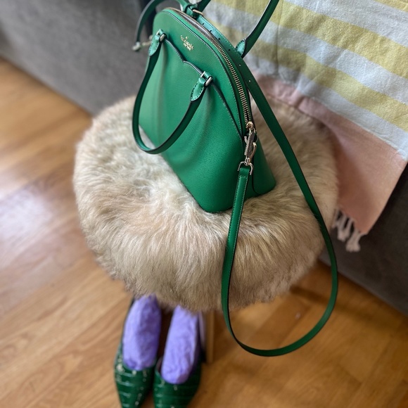 Green Kate Spade Cross Body Chic Purse! Spring has Sprung! :) - Picture 2 of 12